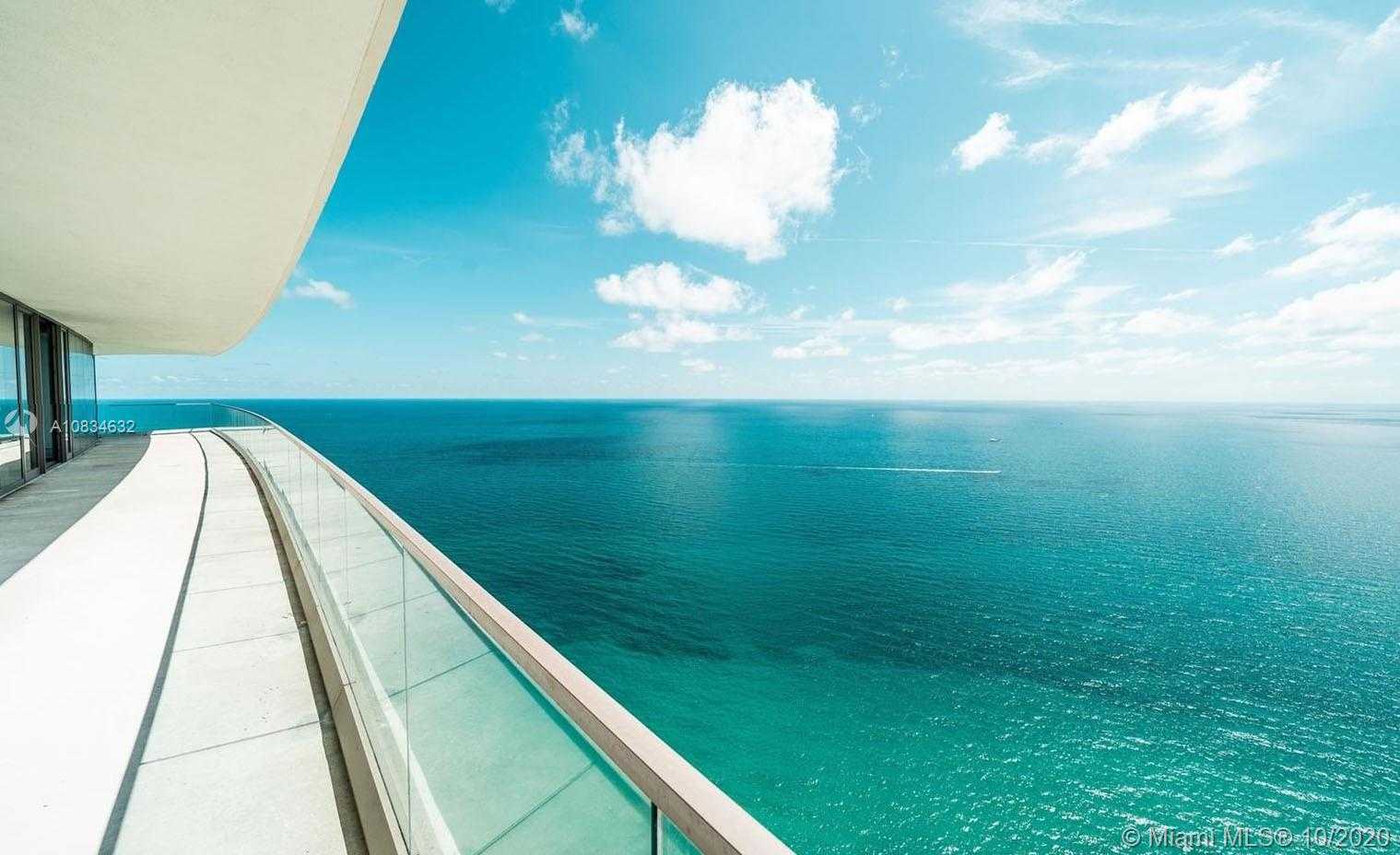 Small Image of 18975 Collins Ave, Sunny Isles Beach, FL 33160, USA Number 3