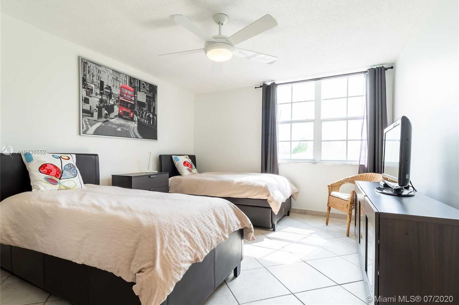 Small Image of 19999 EAST COUNTRY CLUB DR #1403, Aventura Number 14