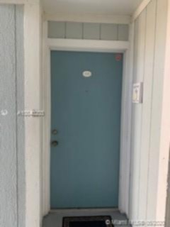 Small Object Image