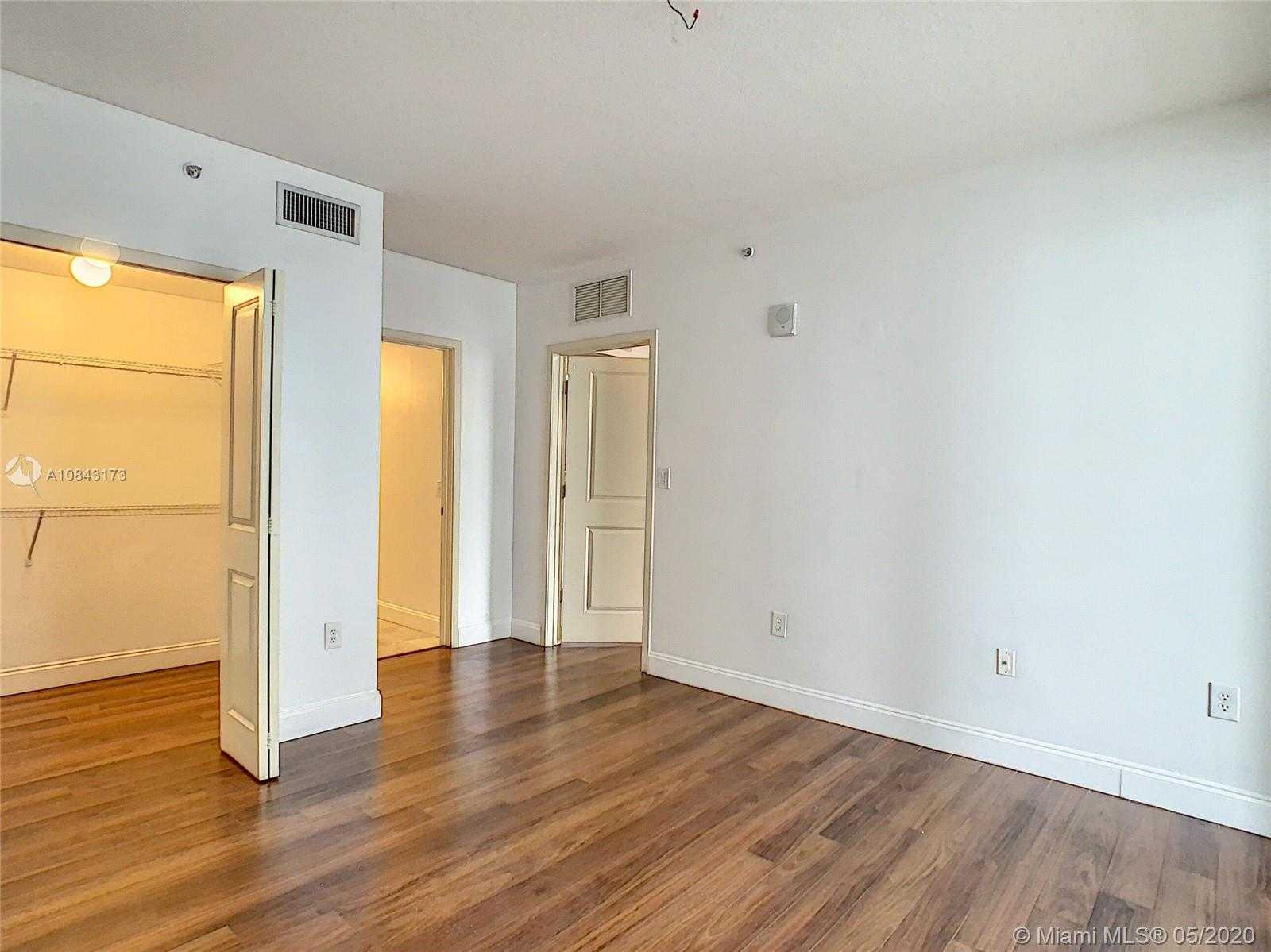 Small Image of 170 SOUTH EAST 14TH ST #1501, Miami Number 17