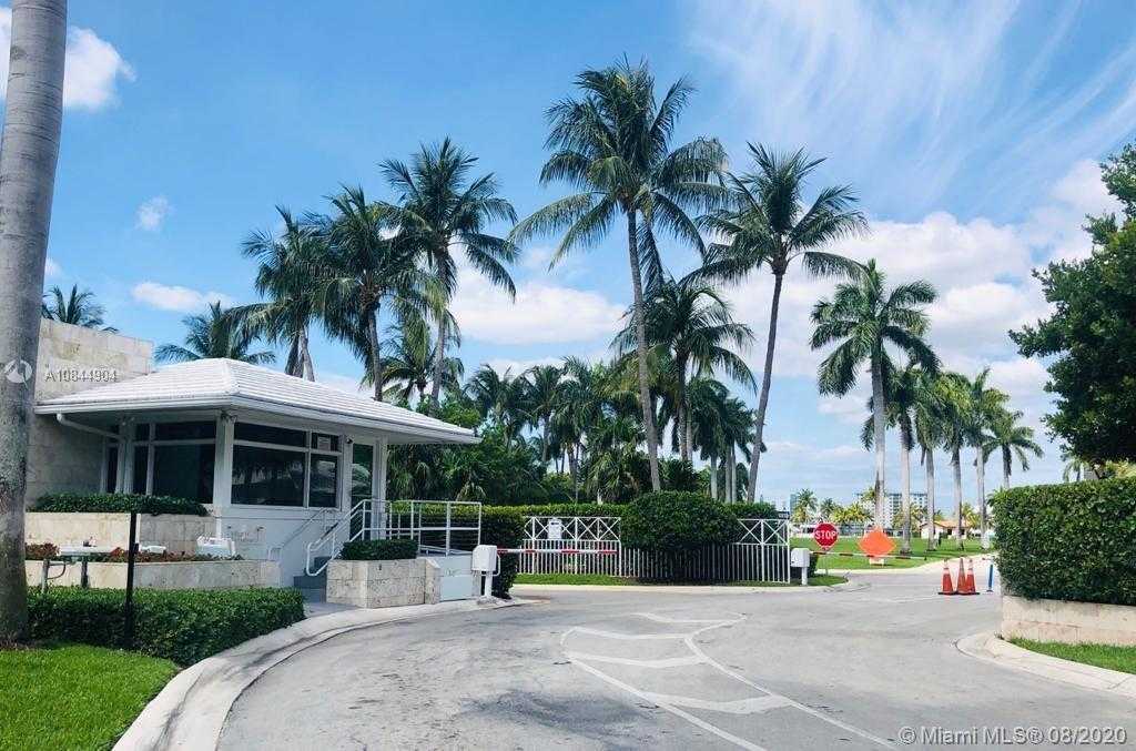 Small Image of 30 PARK DR #16, Bal Harbour Number 23