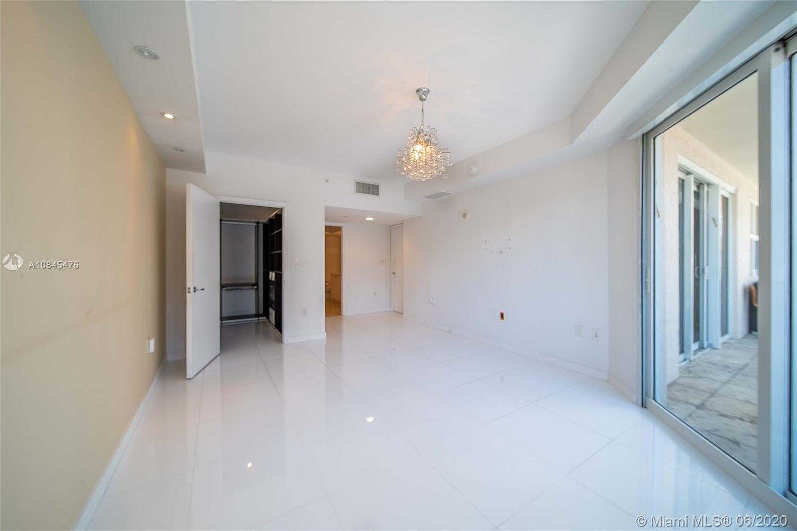 Small Image of 19900 EAST COUNTRY CLUB DR #205, Aventura Number 14