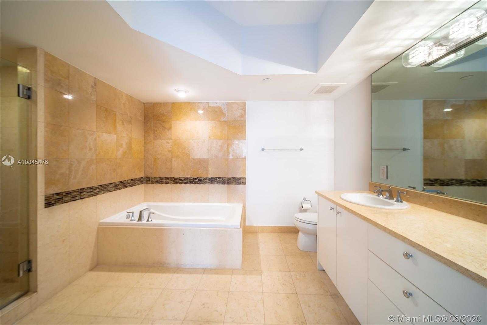 Small Image of 19900 EAST COUNTRY CLUB DR #205, Aventura Number 17