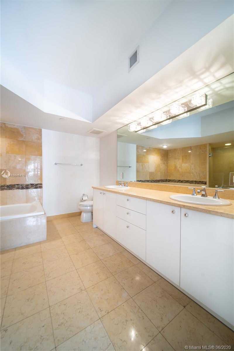 Small Image of 19900 EAST COUNTRY CLUB DR #205, Aventura Number 18