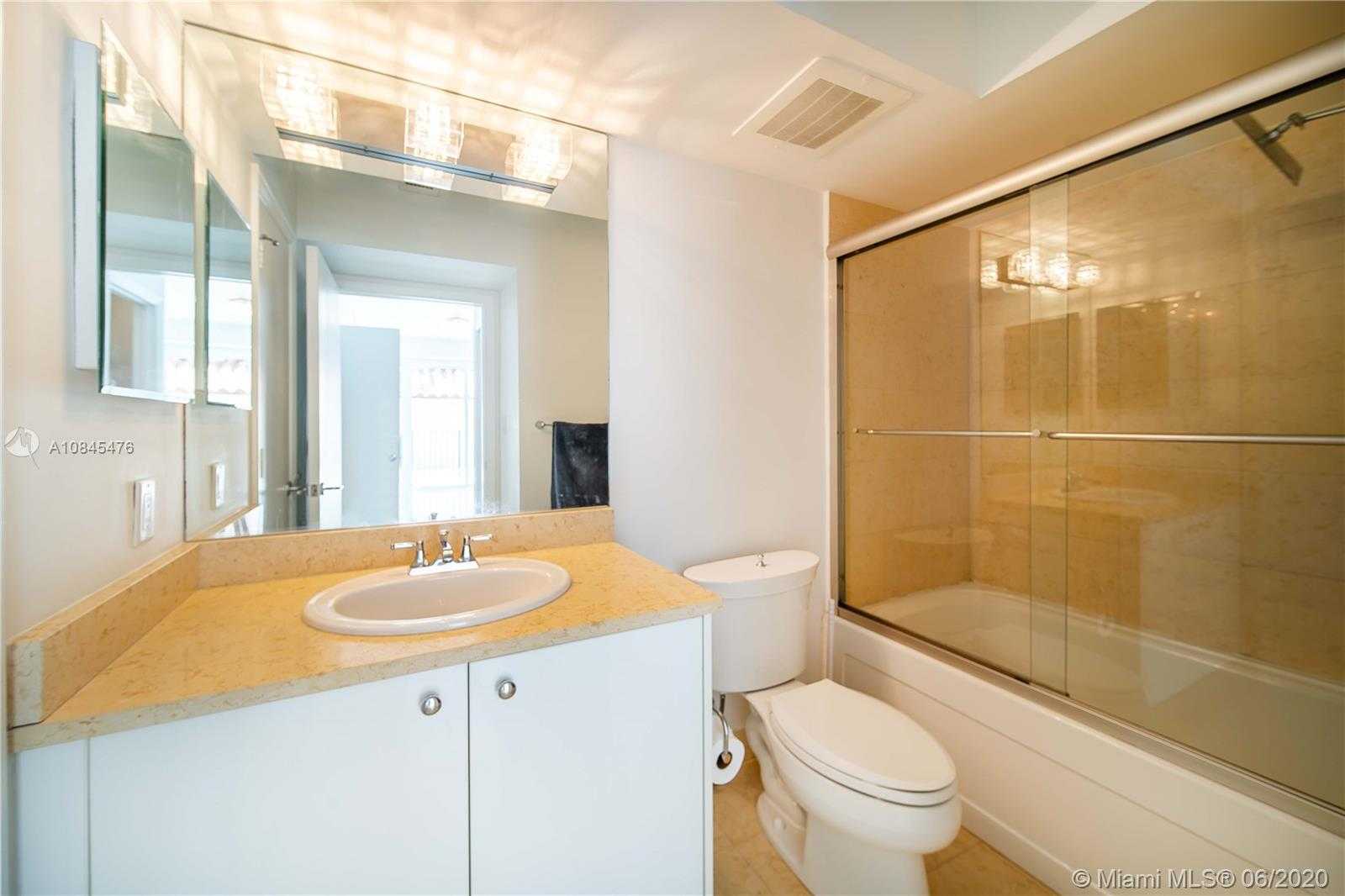Small Image of 19900 EAST COUNTRY CLUB DR #205, Aventura Number 22