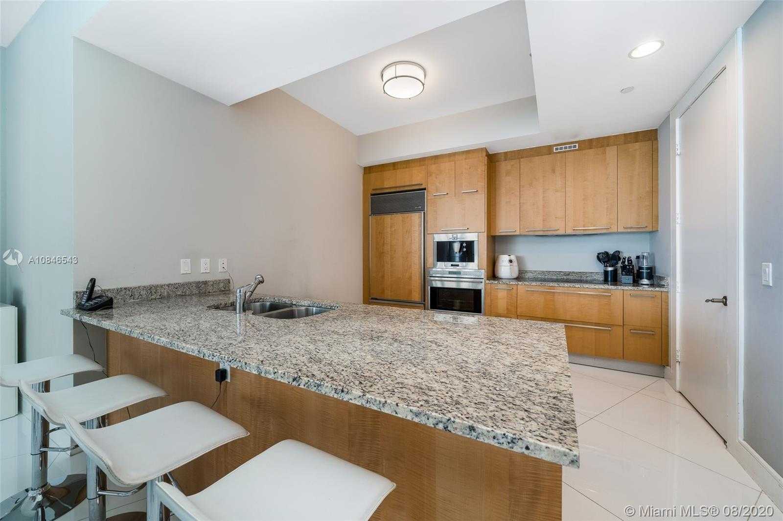 Small Image of 15901 COLLINS AVE #2403, Sunny Isles Beach Number 4