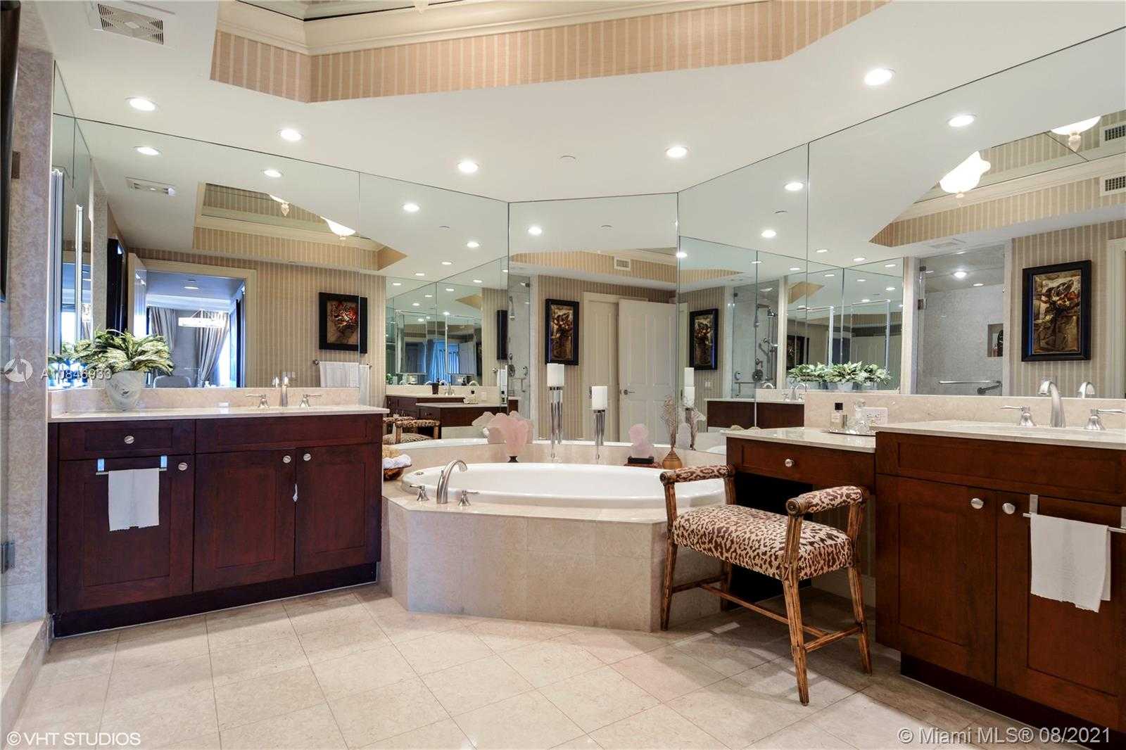 Small Image of 6000 ISLAND BLVD #2703, Aventura Number 15