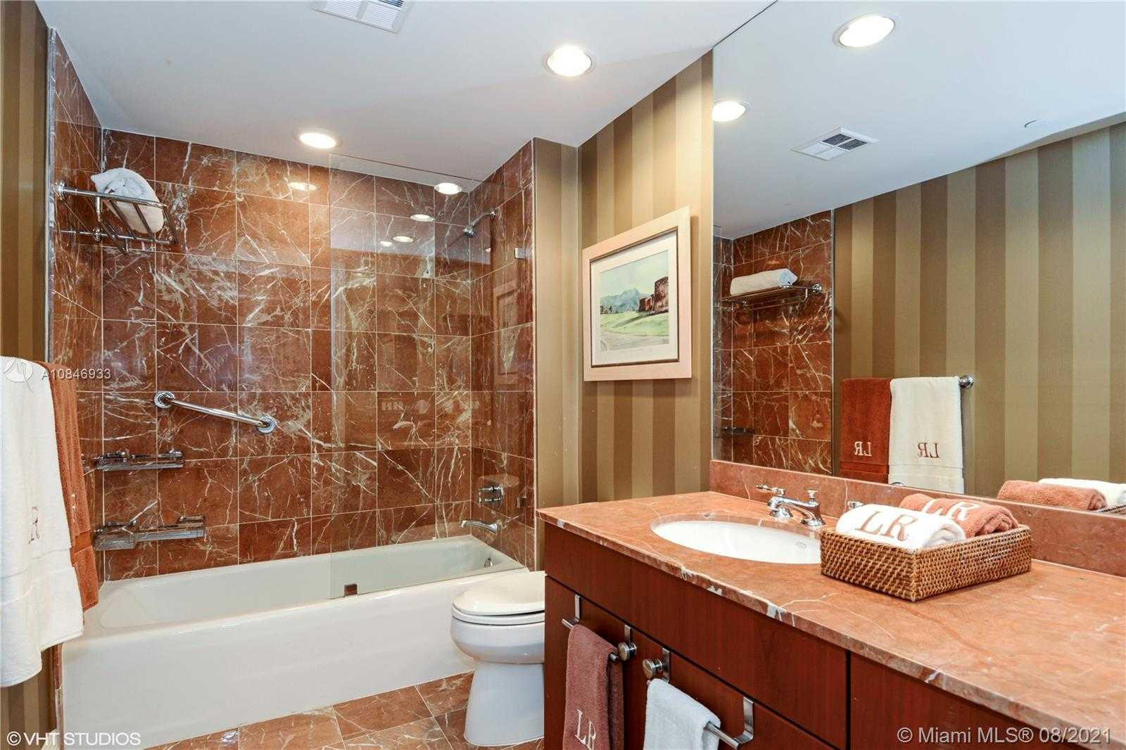 Small Image of 6000 ISLAND BLVD #2703, Aventura Number 21