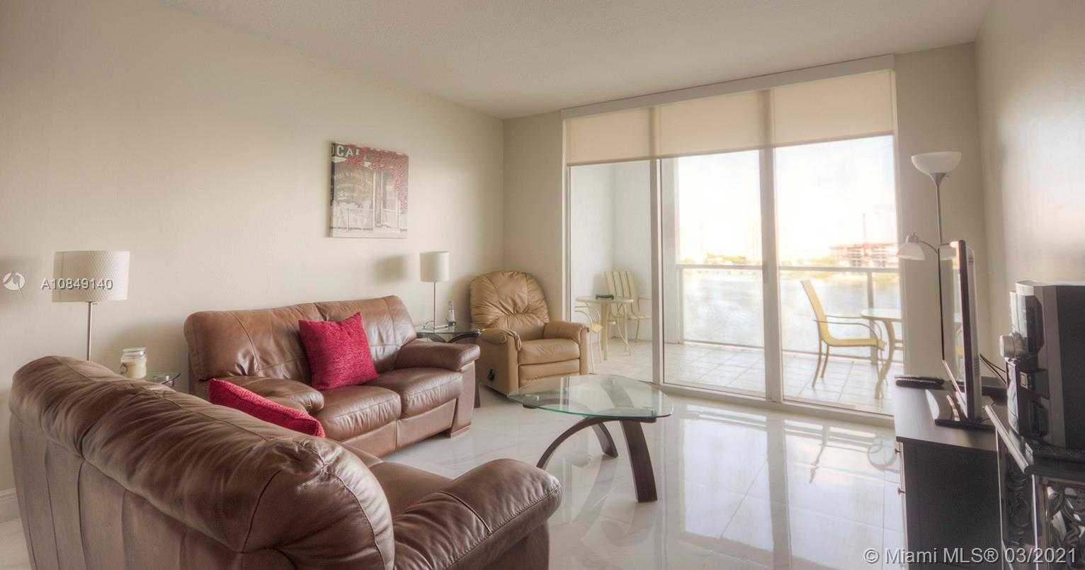 Small Image of 18100 NORTH BAY RD #1005, Sunny Isles Beach Number 20