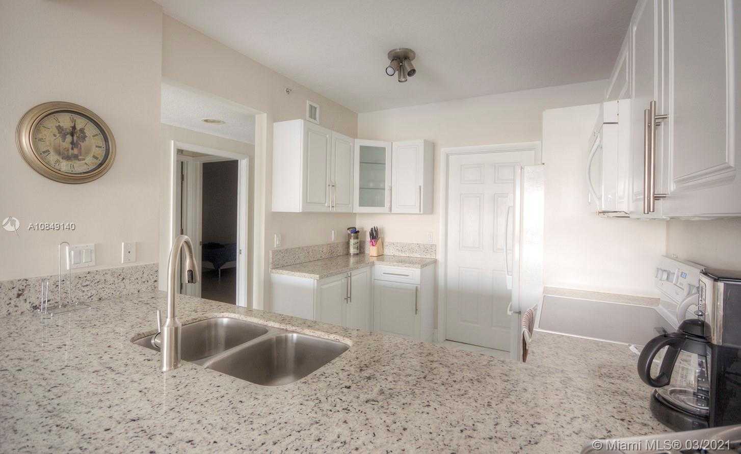 Small Image of 18100 NORTH BAY RD #1005, Sunny Isles Beach Number 6