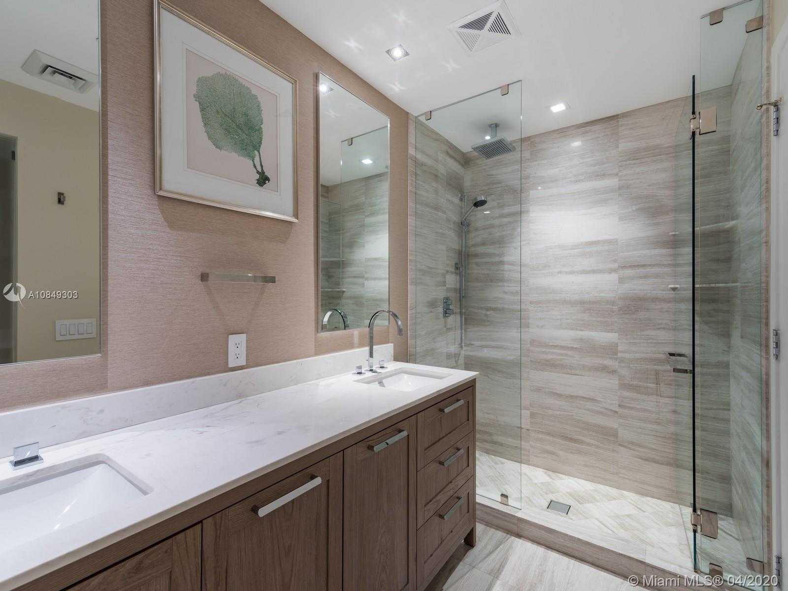 Small Image of 350 OCEAN DR #204N, Key Biscayne Number 16
