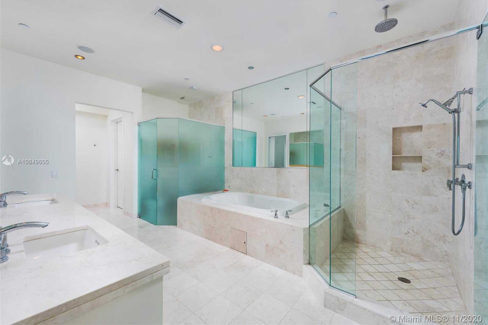 Small Image of 900 BRICKELL KEY BLVD #3402, Miami Number 20