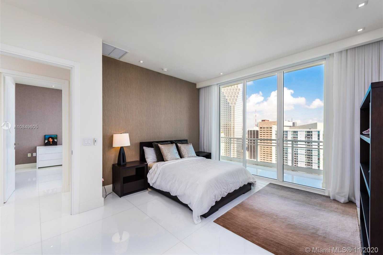 Small Image of 900 BRICKELL KEY BLVD #3402, Miami Number 22