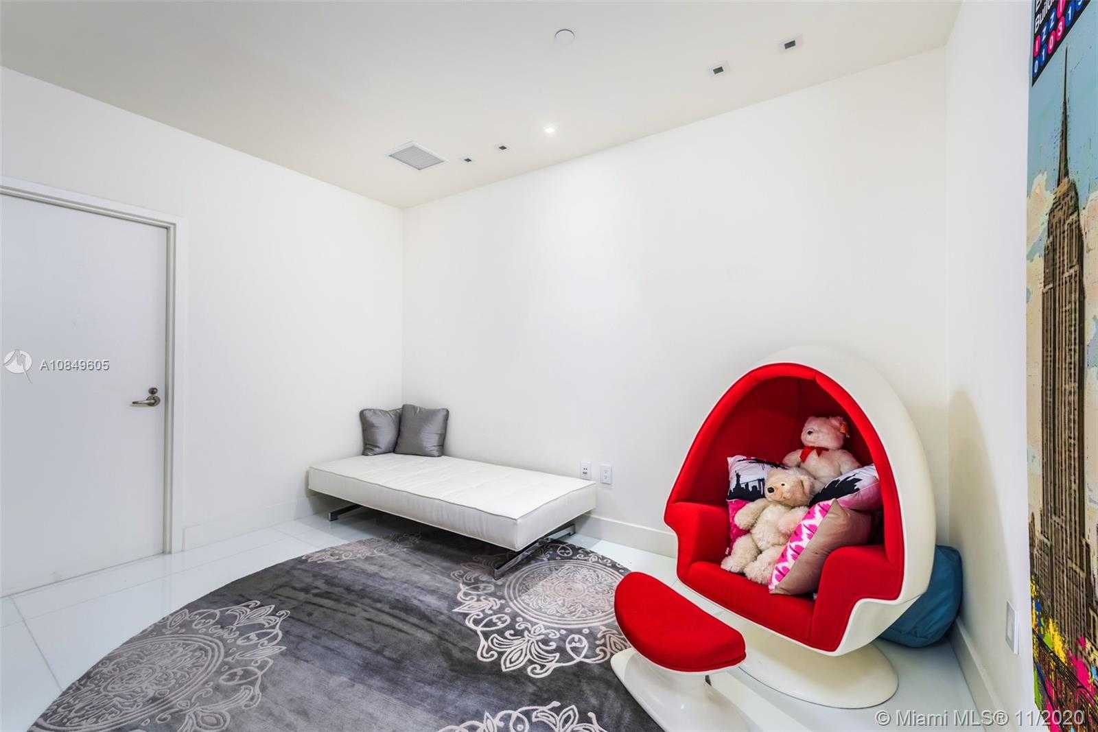 Small Image of 900 BRICKELL KEY BLVD #3402, Miami Number 26
