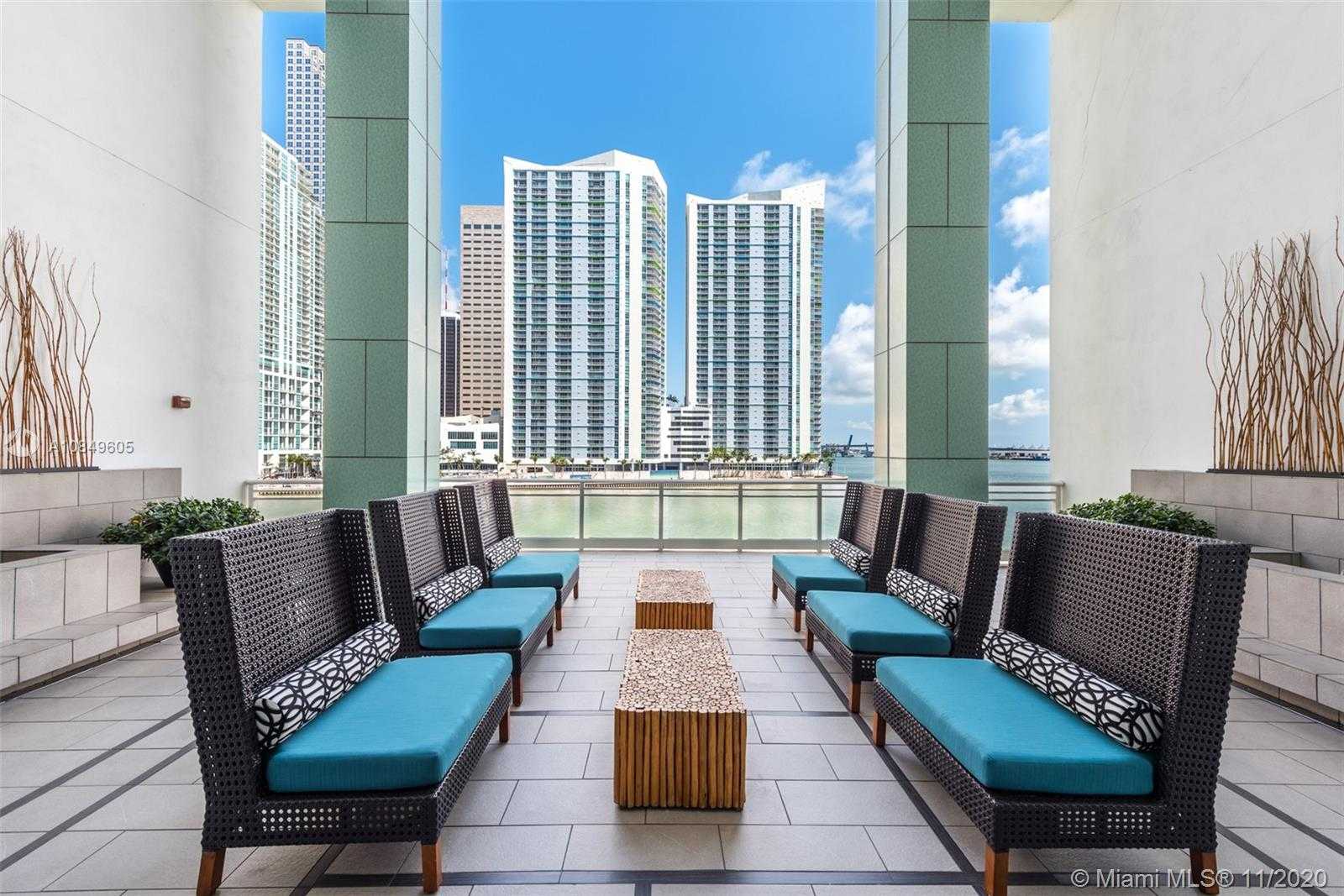 Small Image of 900 BRICKELL KEY BLVD #3402, Miami Number 6