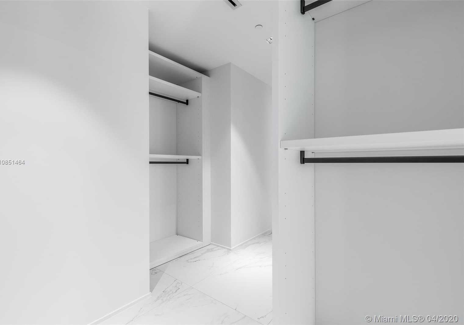 Small Image of 1000 BISCAYNE BLVD #4201, Miami Number 27