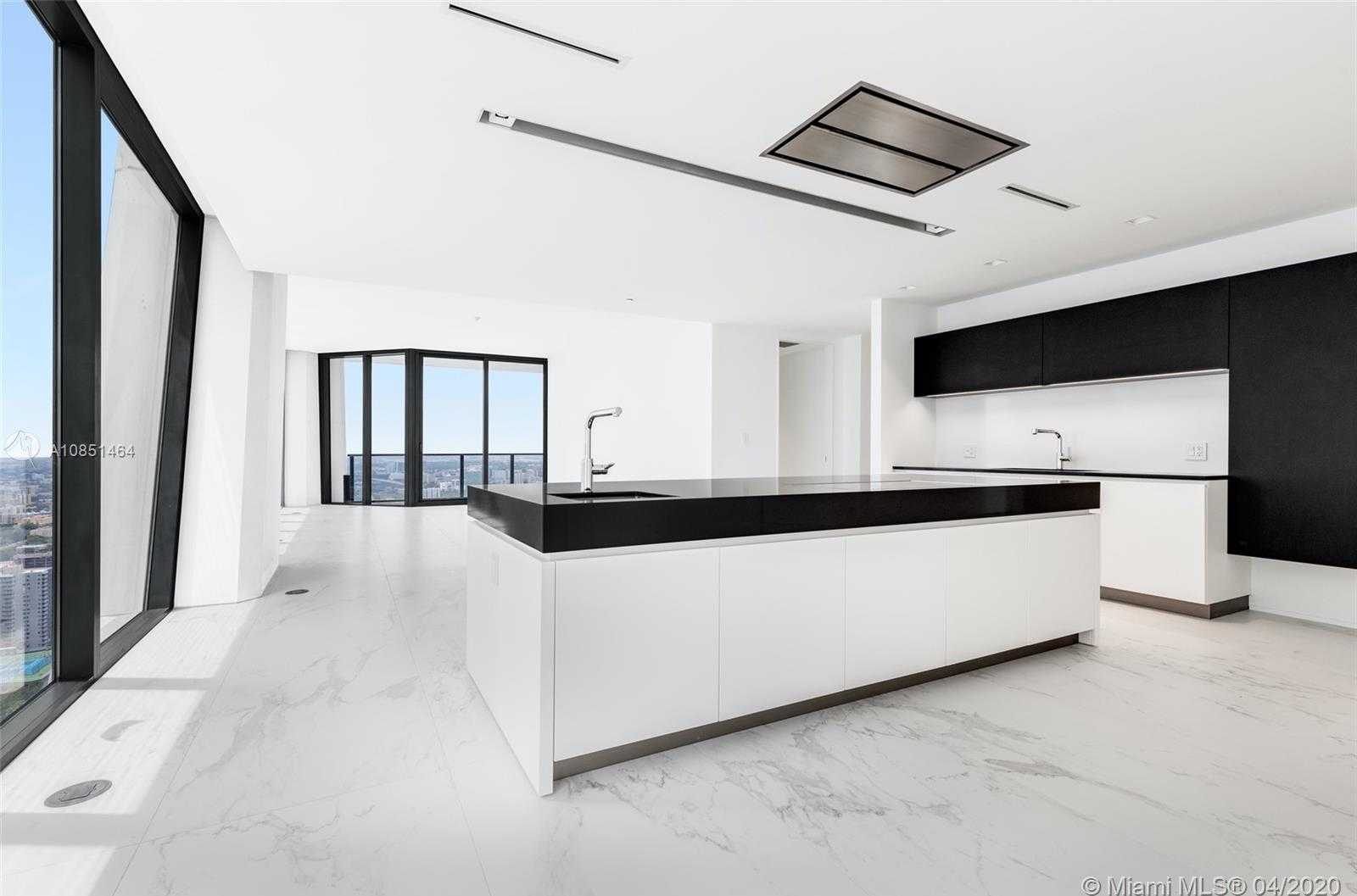 Small Image of 1000 BISCAYNE BLVD #4201, Miami Number 3