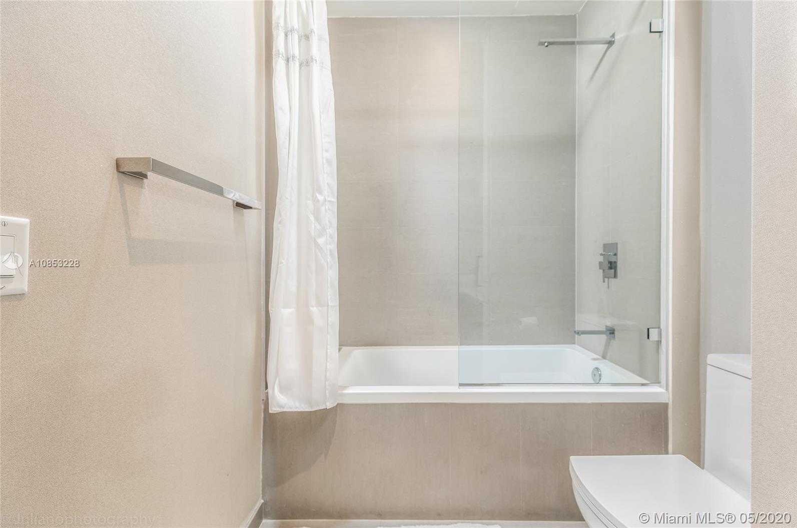 Small Image of 1080 BRICKELL AVE #4204, Miami Number 14