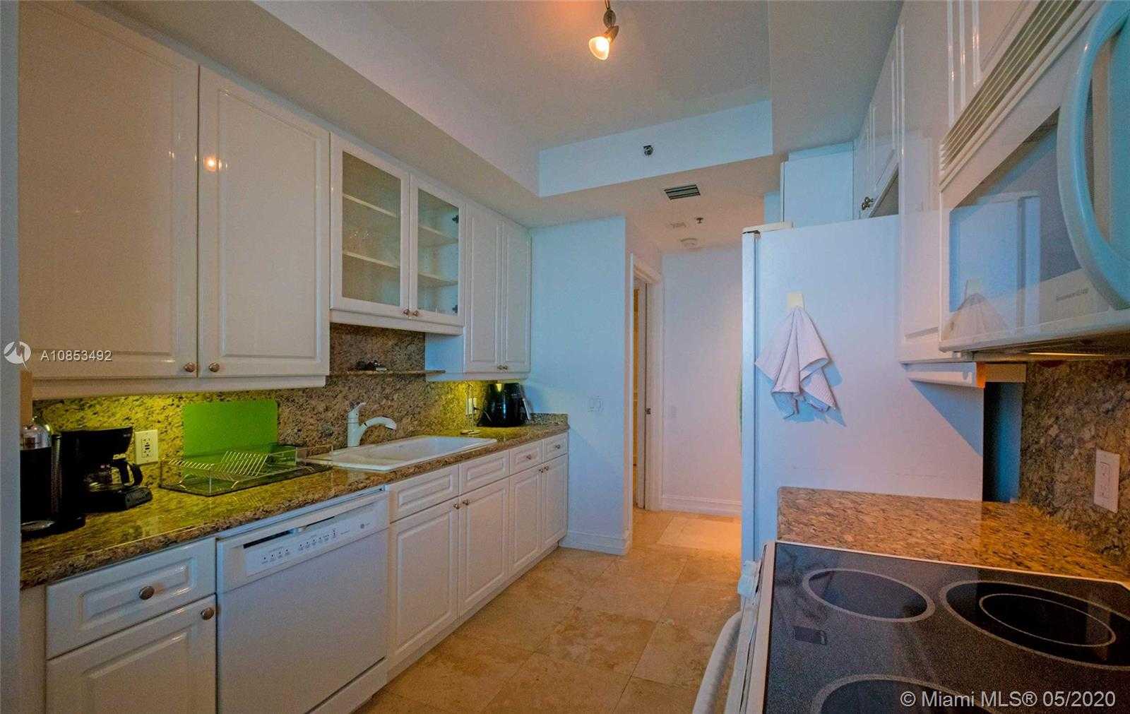 Small Image of 808 BRICKELL KEY DR #2706, Miami Number 23