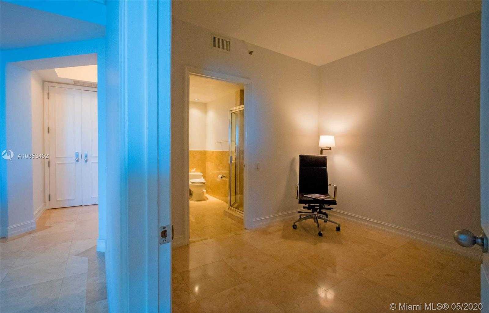 Small Image of 808 BRICKELL KEY DR #2706, Miami Number 25