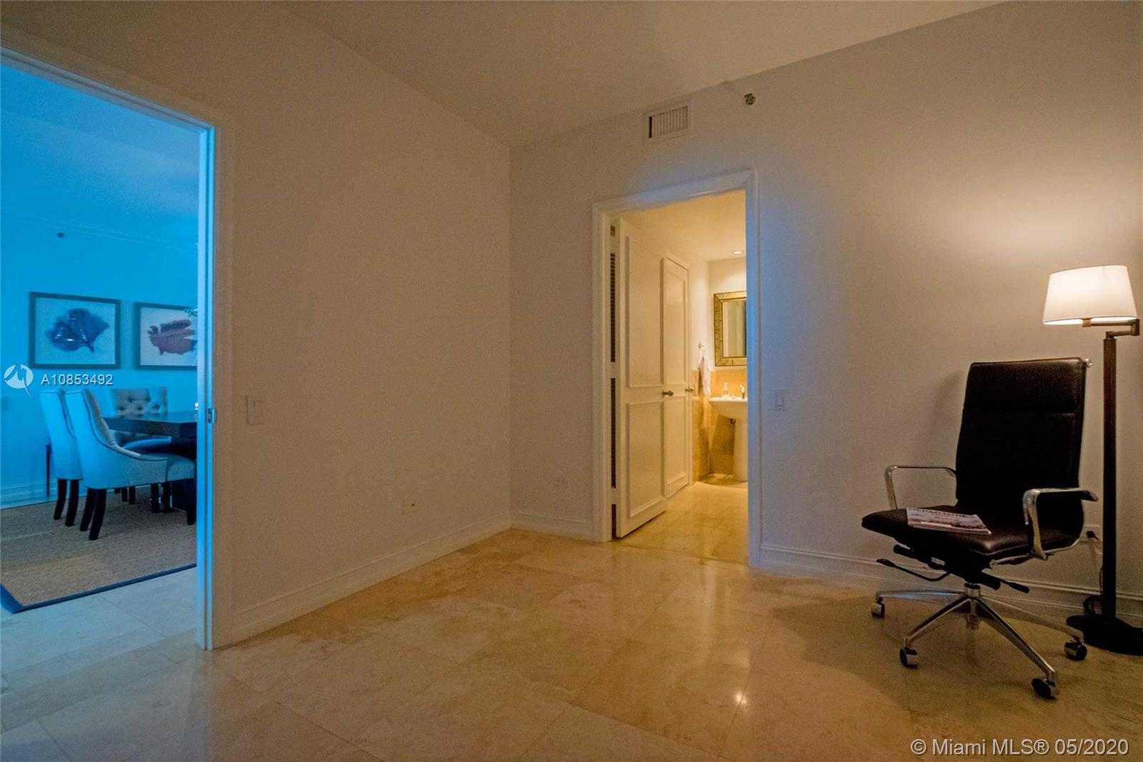 Small Image of 808 BRICKELL KEY DR #2706, Miami Number 26