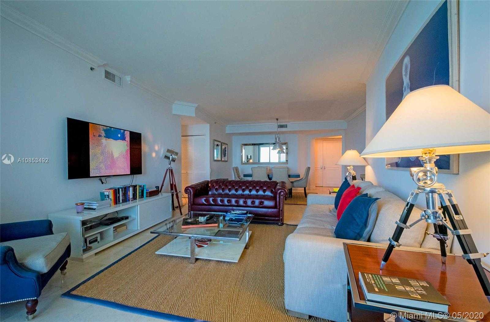 Small Image of 808 BRICKELL KEY DR #2706, Miami Number 5
