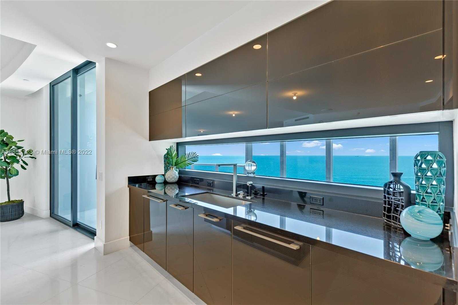 Small Image of 18555 COLLINS AVE #1701, Sunny Isles Beach Number 26