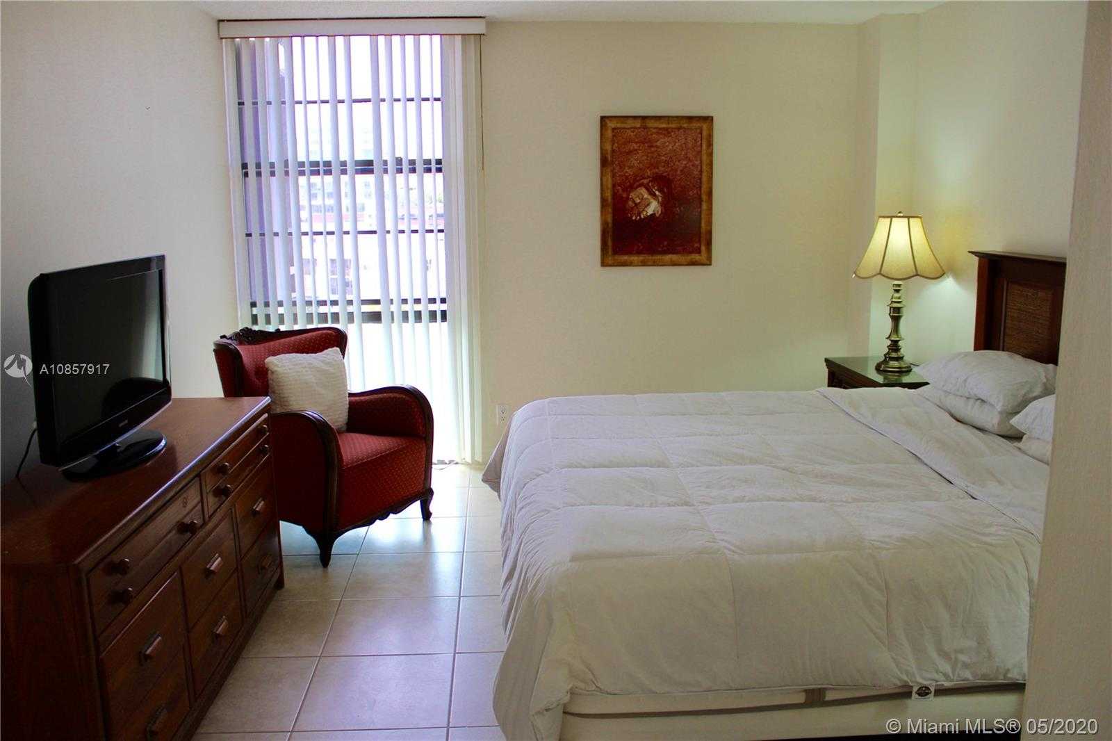 Small Image of 20500 WEST COUNTRY CLUB DR #703, Aventura Number 11