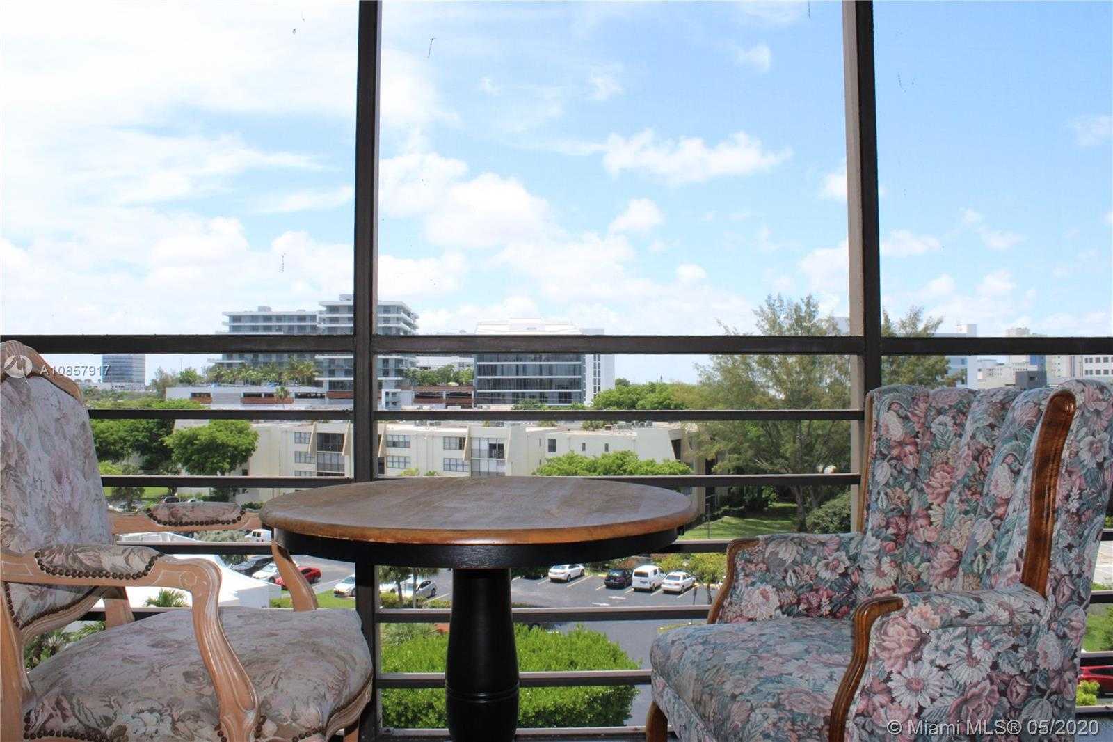 Small Image of 20500 WEST COUNTRY CLUB DR #703, Aventura Number 17