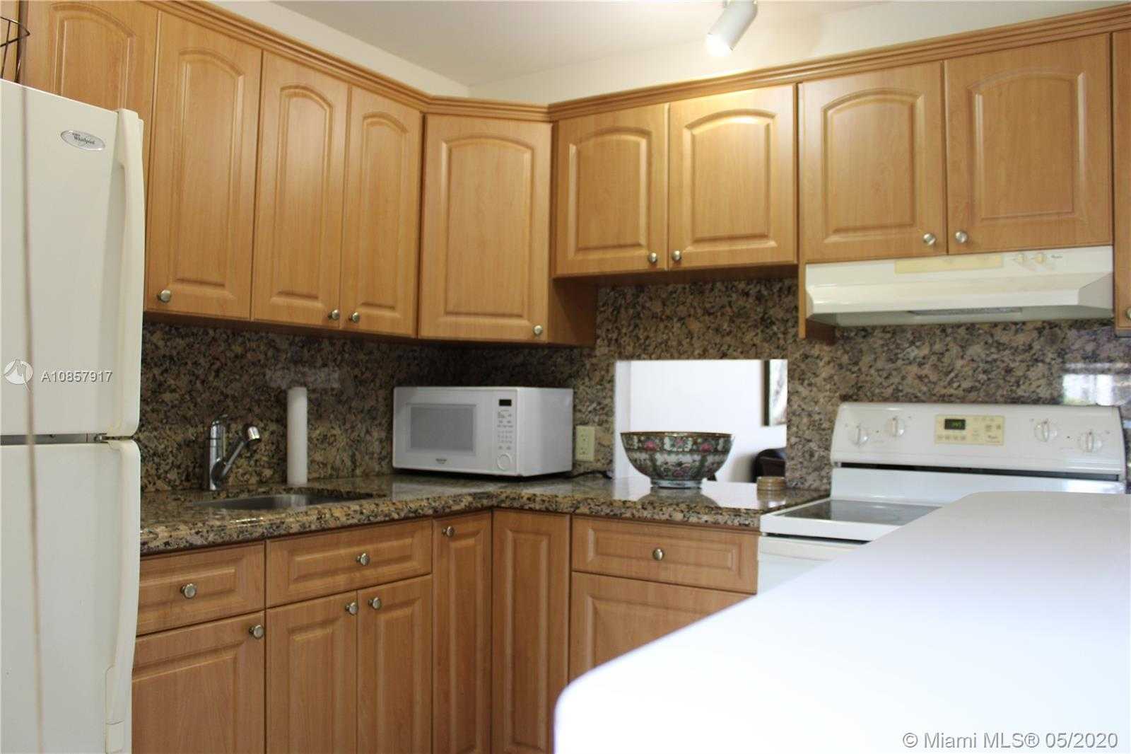 Small Image of 20500 WEST COUNTRY CLUB DR #703, Aventura Number 4