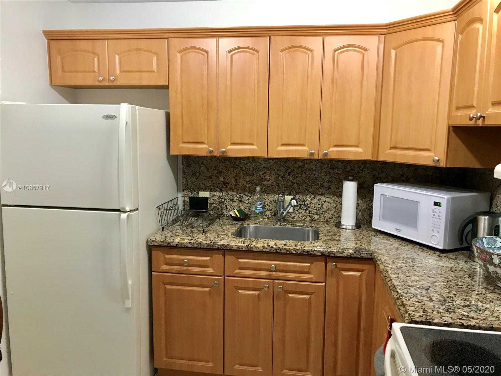 Small Image of 20500 WEST COUNTRY CLUB DR #703, Aventura Number 7