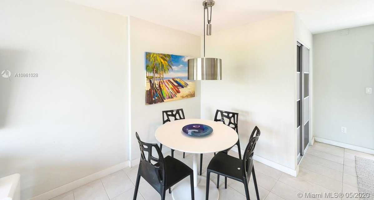 Small Image of 1357 COLLINS AVE #D2, Miami Beach Number 7