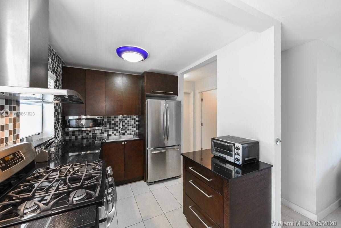 Small Image of 1357 COLLINS AVE #D2, Miami Beach Number 9
