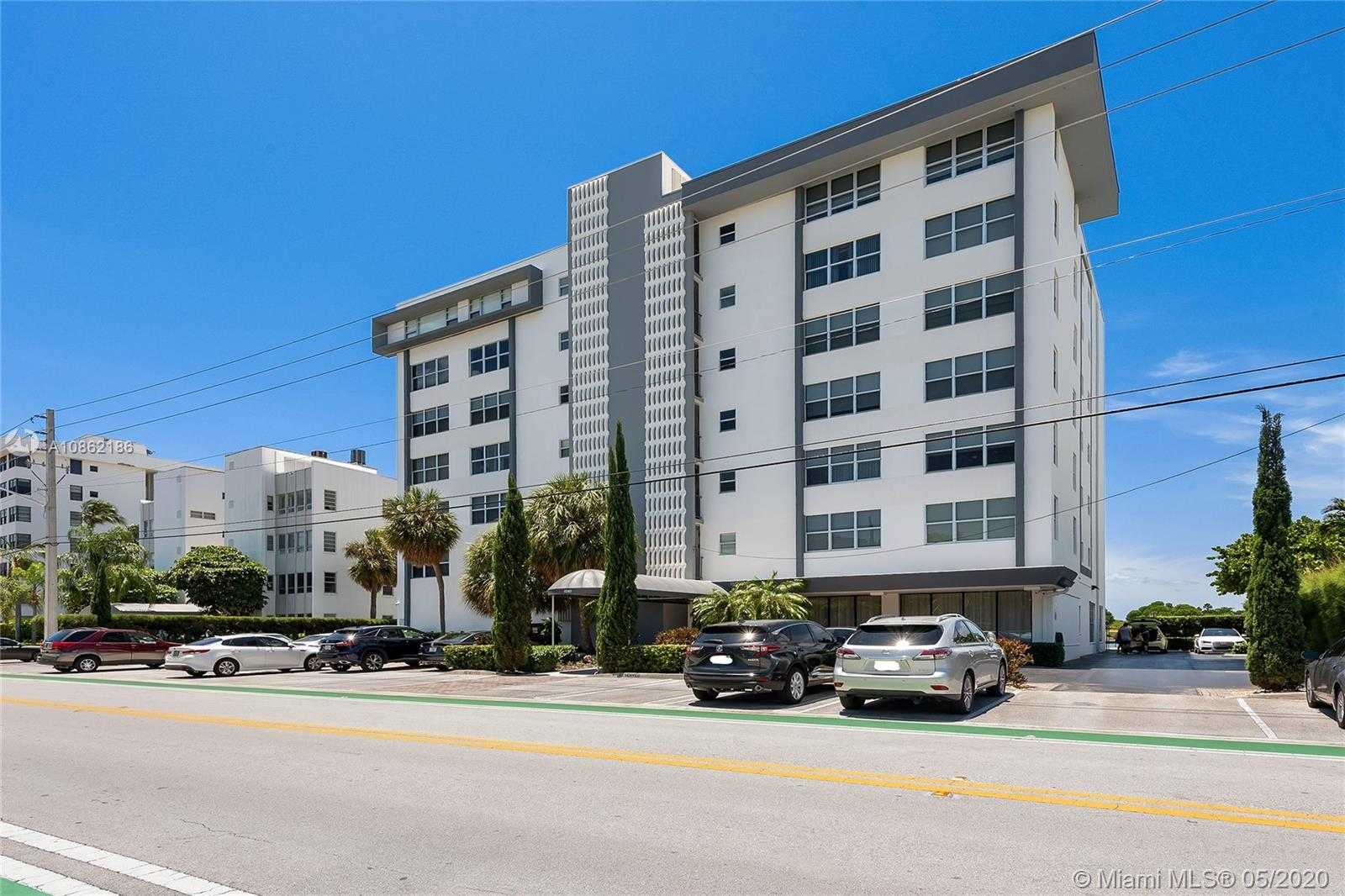Small Image of 9240 WEST BAY HARBOR DR #3A, Bay Harbor Islands Number 12