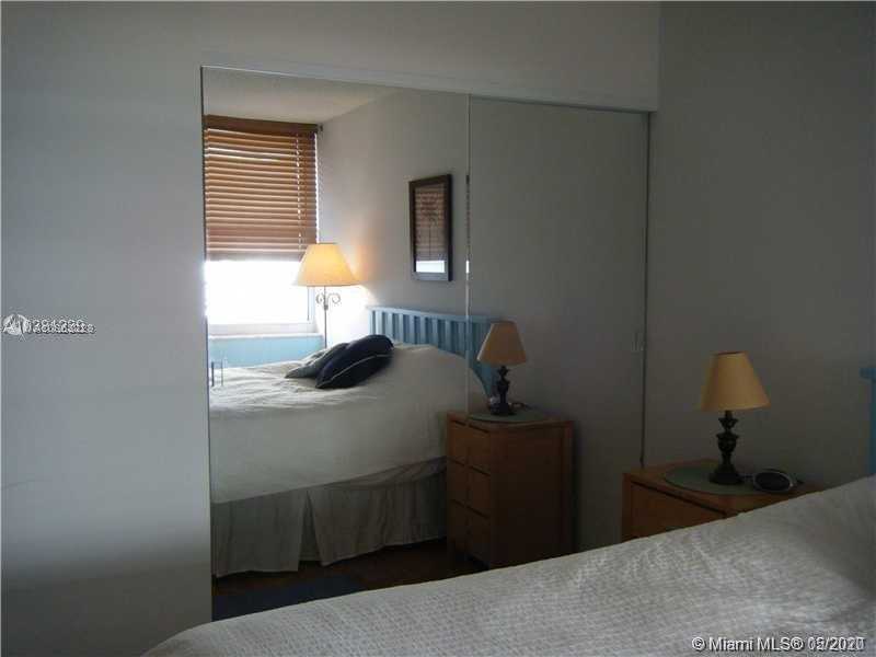 Small Image of 111 BRINY AV #905, Pompano Beach Number 6