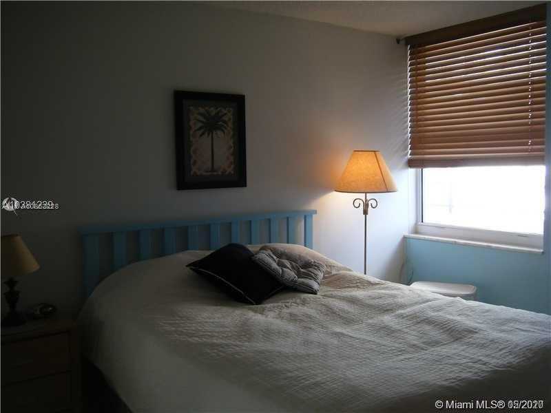 Small Image of 111 BRINY AV #905, Pompano Beach Number 7