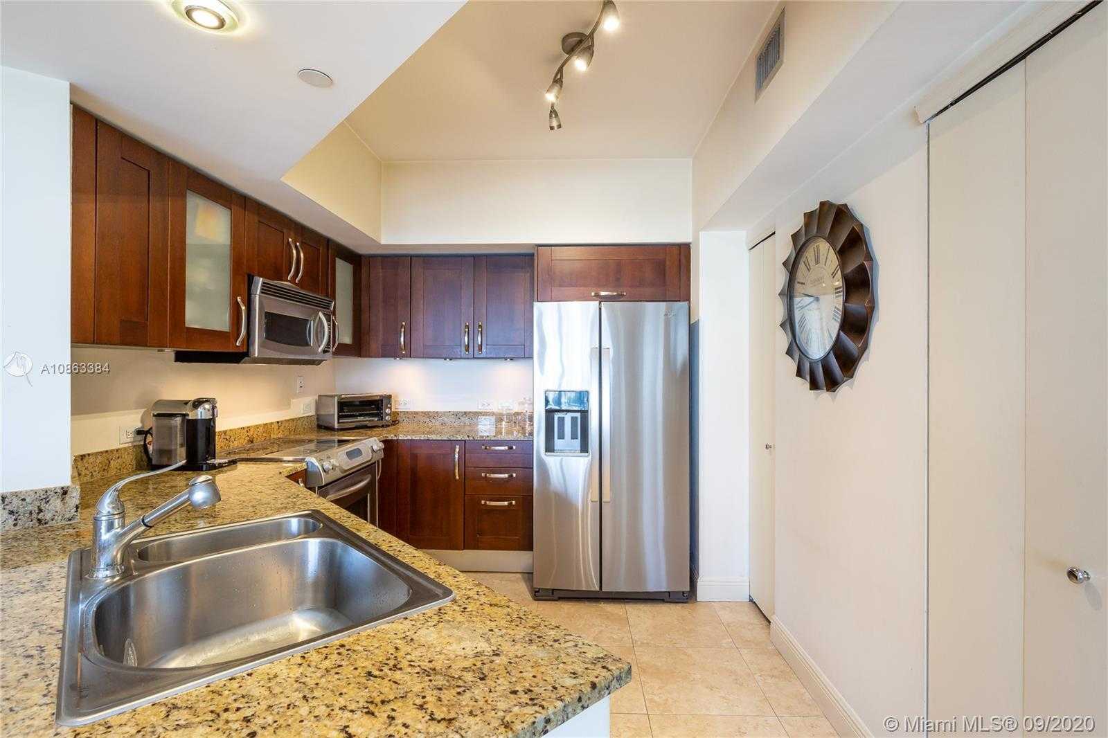 Small Image of 20000 EAST COUNTRY CLUB DR #907, Aventura Number 12