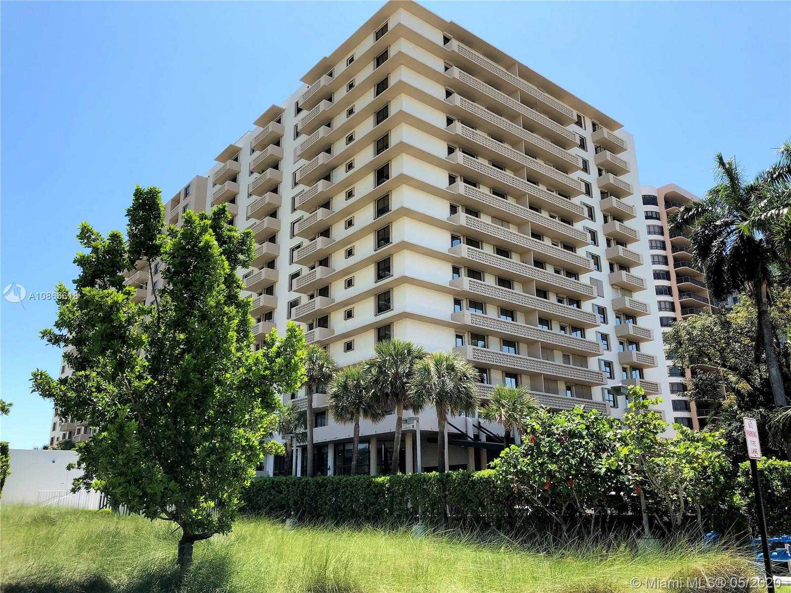 Small Image of 10185 COLLINS AVE #1509, Bal Harbour Number 2