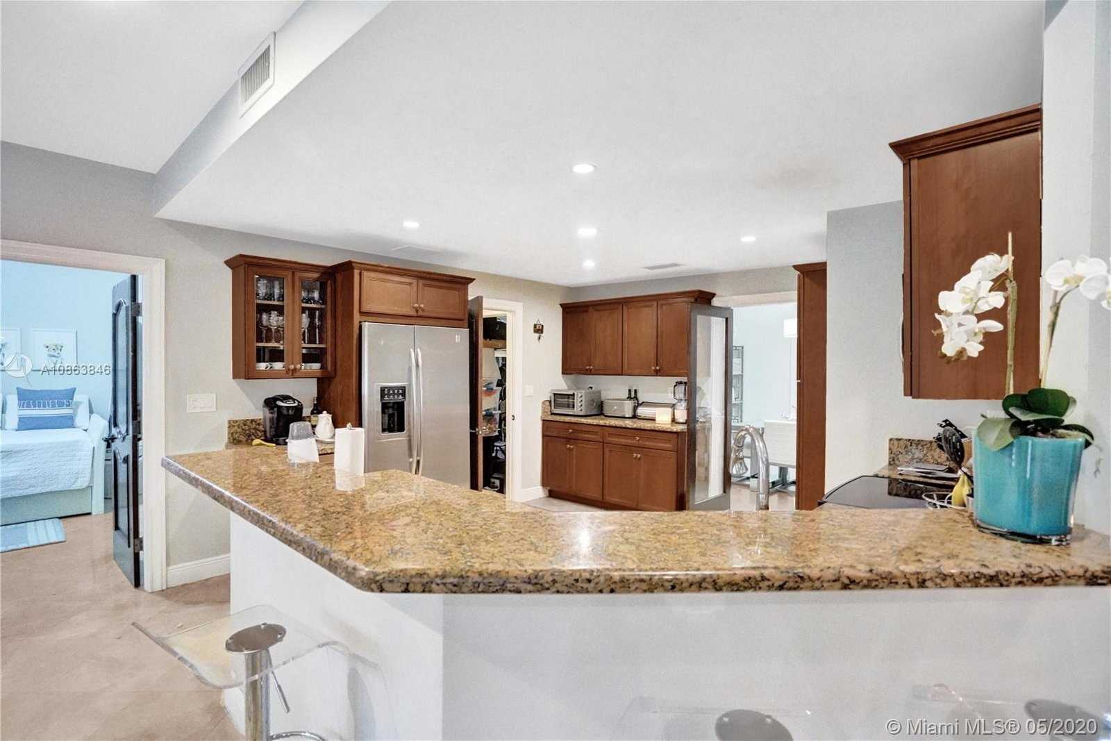Small Image of 11104 SOUTH WEST 79TH PATH, Miami Number 15