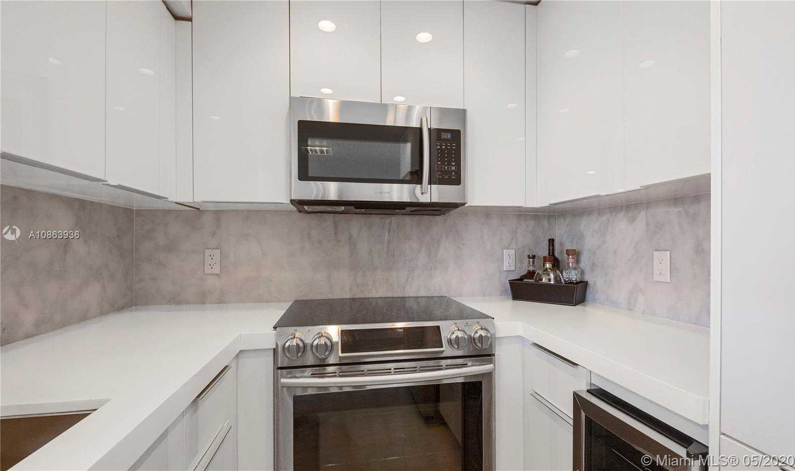 Small Image of 1200 WEST AVE #415, Miami Beach Number 16