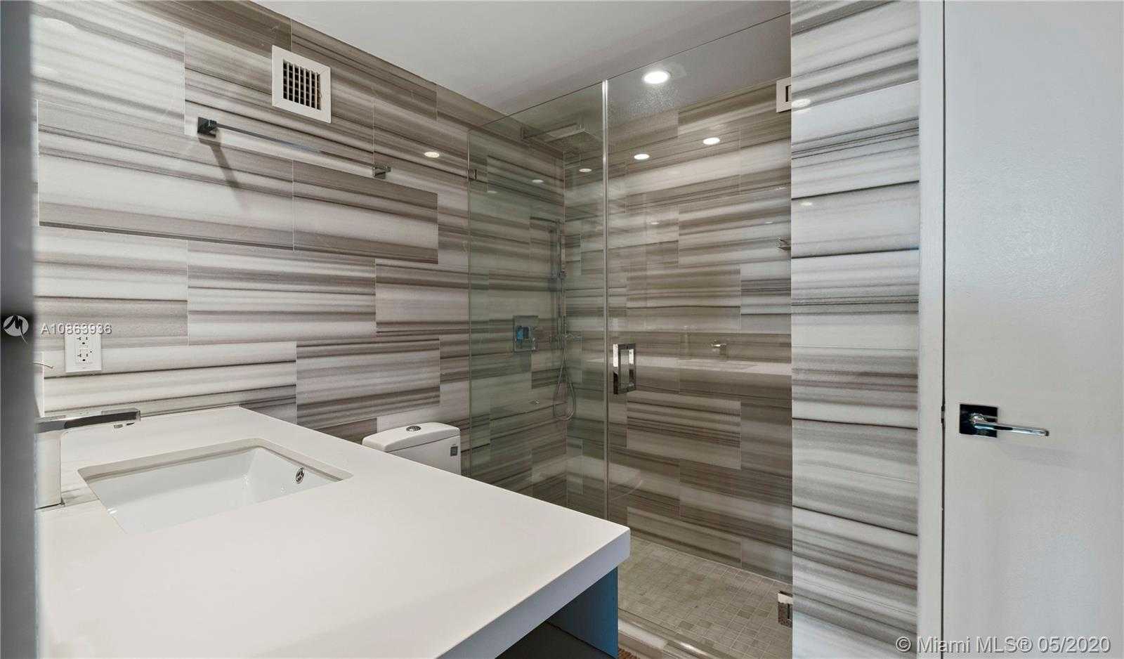 Small Image of 1200 WEST AVE #415, Miami Beach Number 7