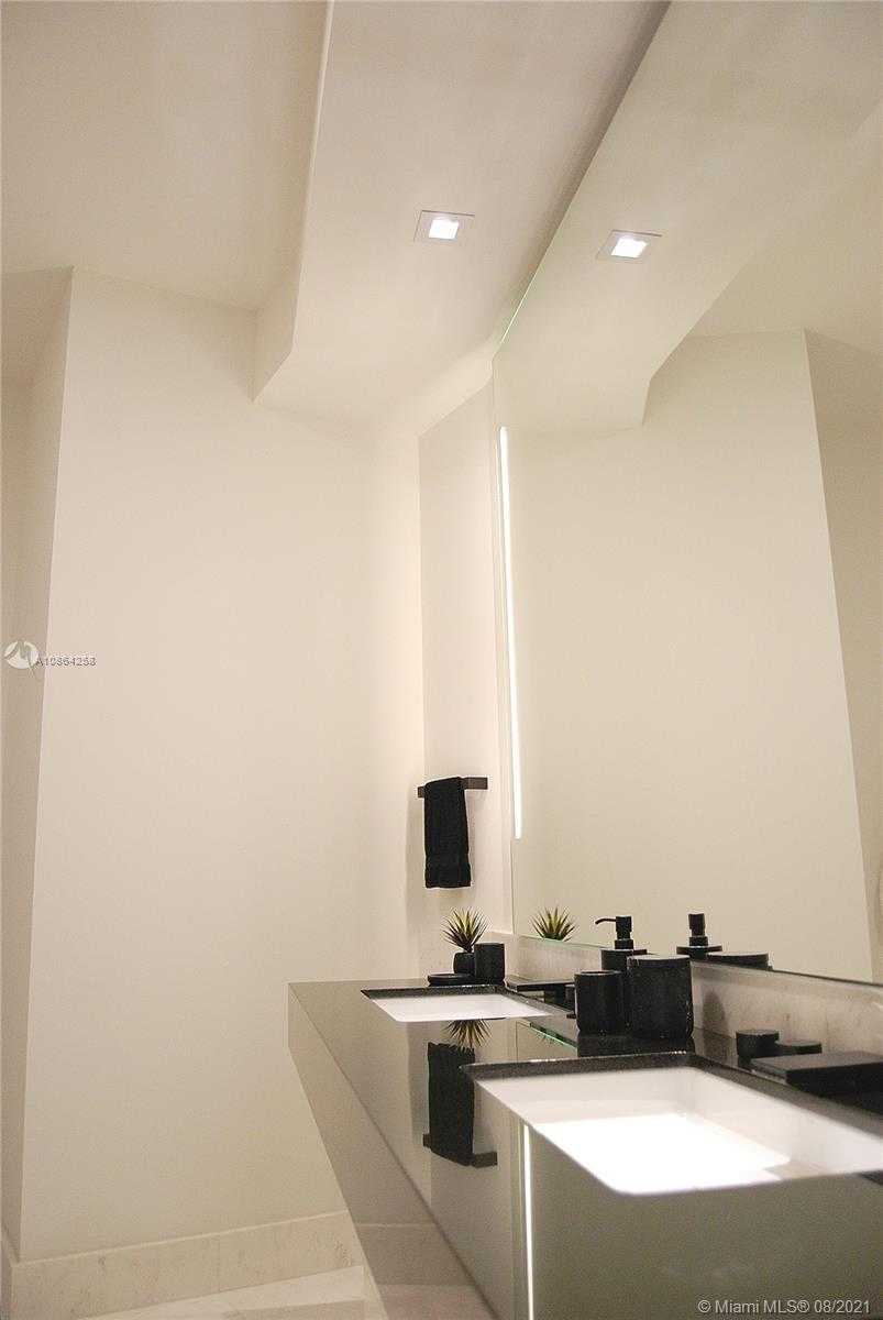 Small Image of 18555 COLLINS AVE #3005, Sunny Isles Beach Number 26