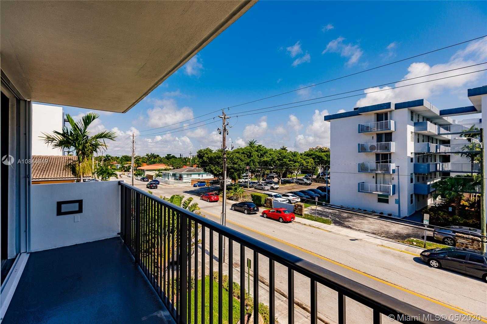 Small Image of 1820 SOUTH TREASURE DR #306A, North Bay Village Number 13