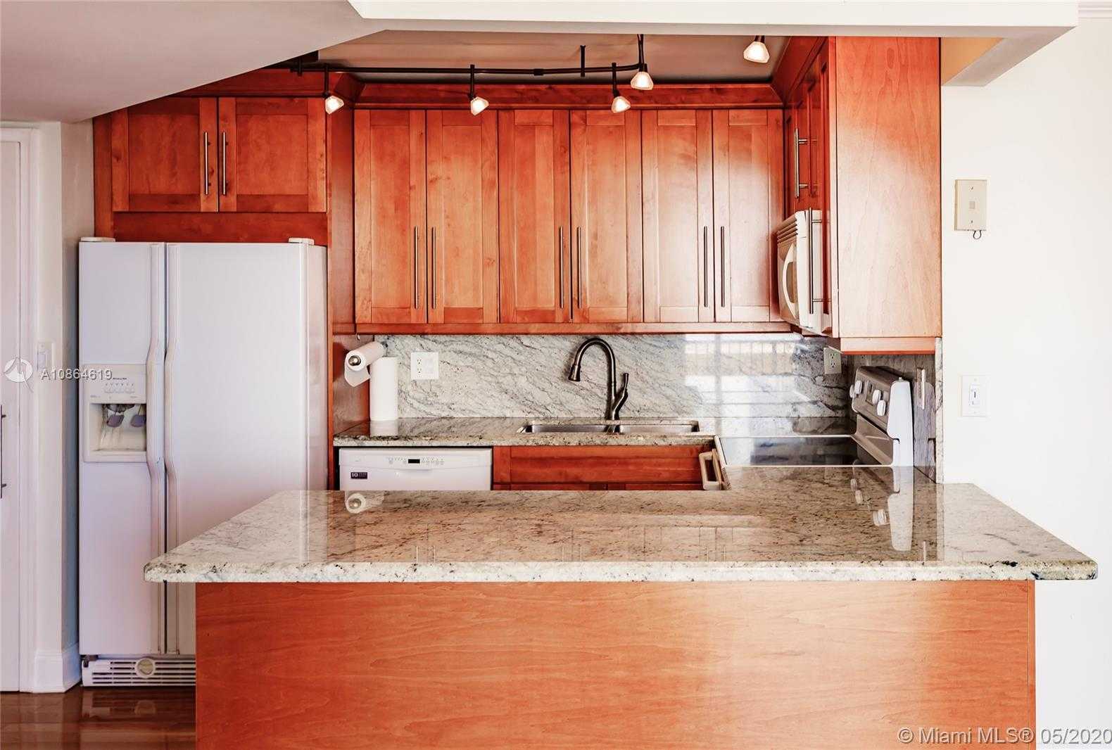 Small Image of 1820 SOUTH TREASURE DR #306A, North Bay Village Number 7