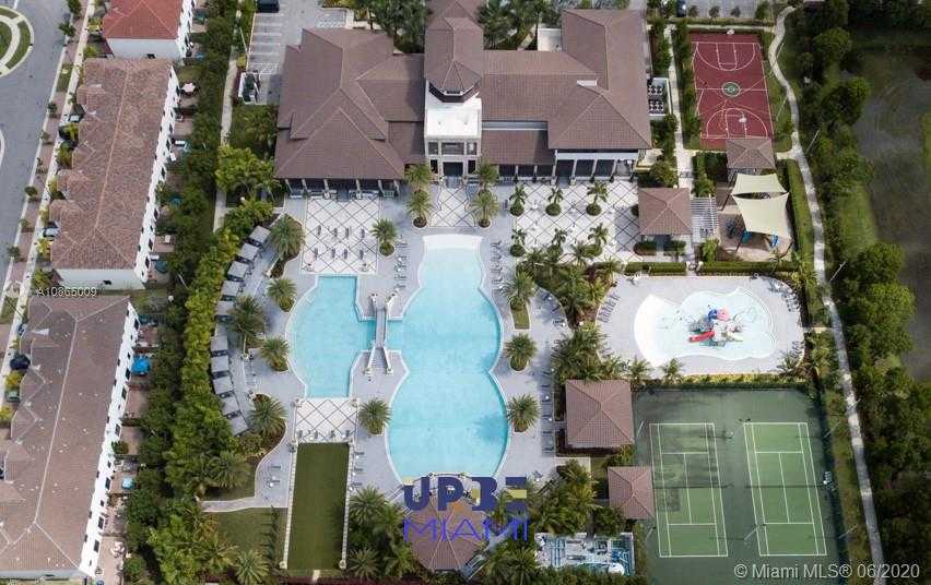 Small Image of 8839 NORTH WEST 103RD PL, Doral Number 29
