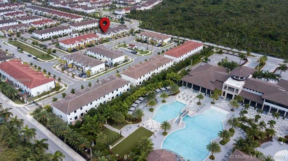 Small Image of 8839 NORTH WEST 103RD PL, Doral Number 32