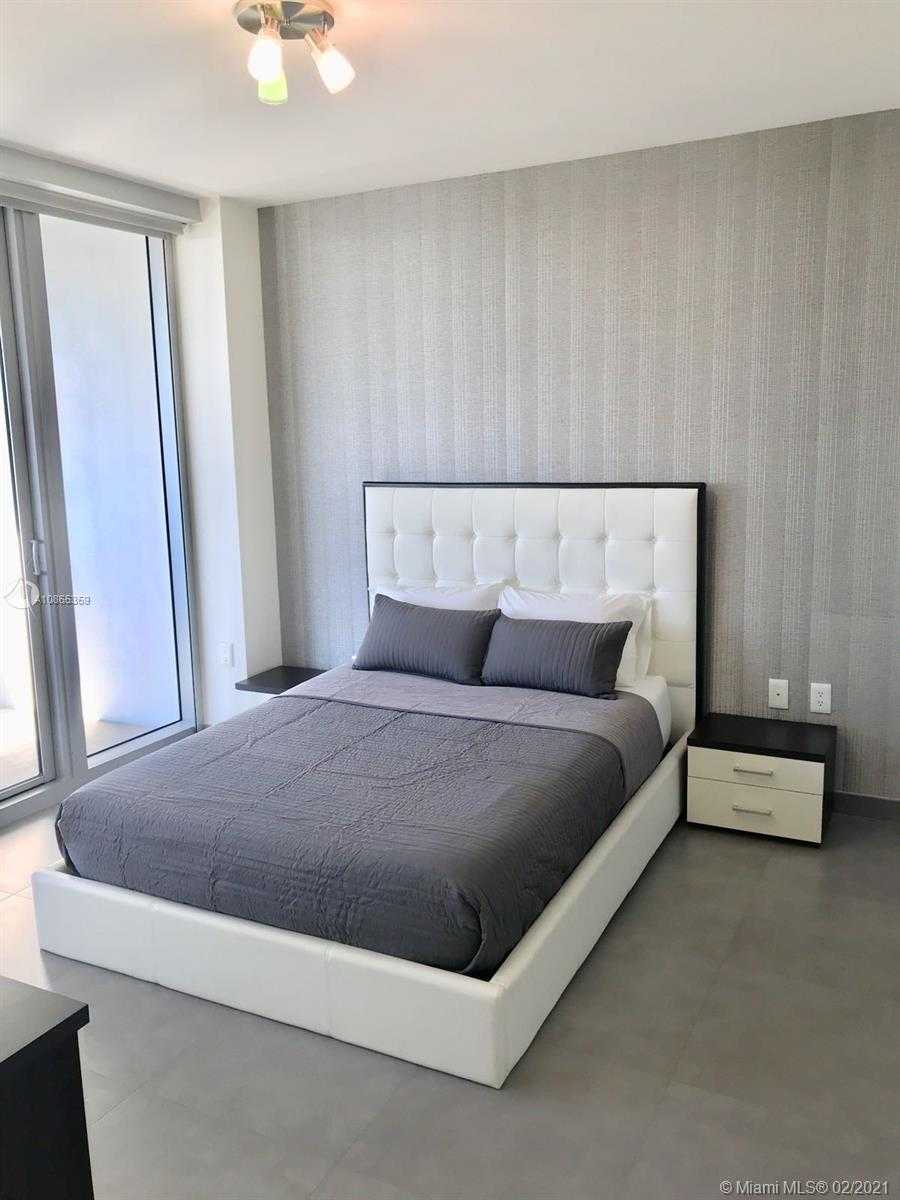 Small Image of 200 BISCAYNE BOULEVARD WAY #3610, Miami Number 10
