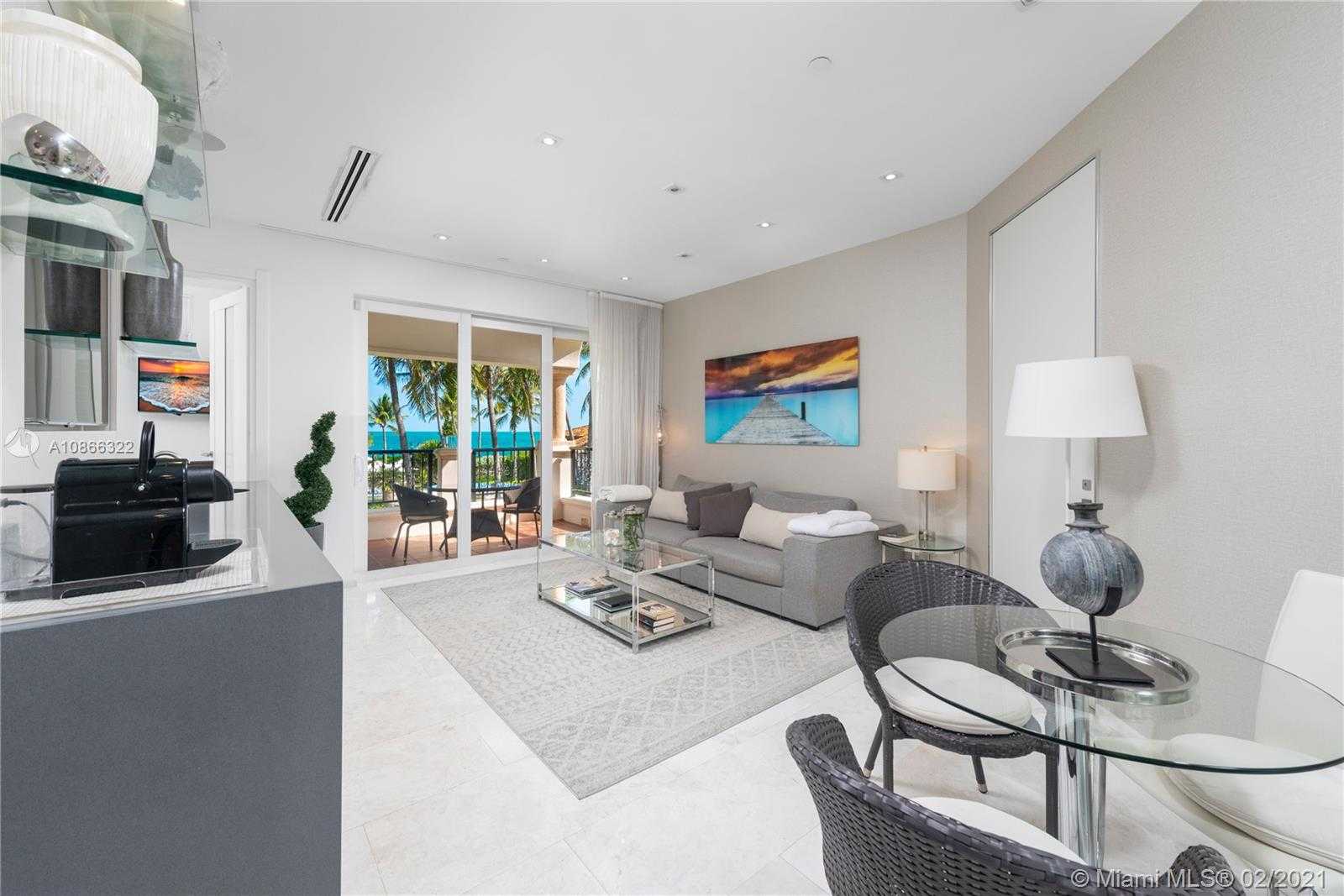 Small Image of 15721 FISHER ISLAND DR #15721, Miami Beach Number 4