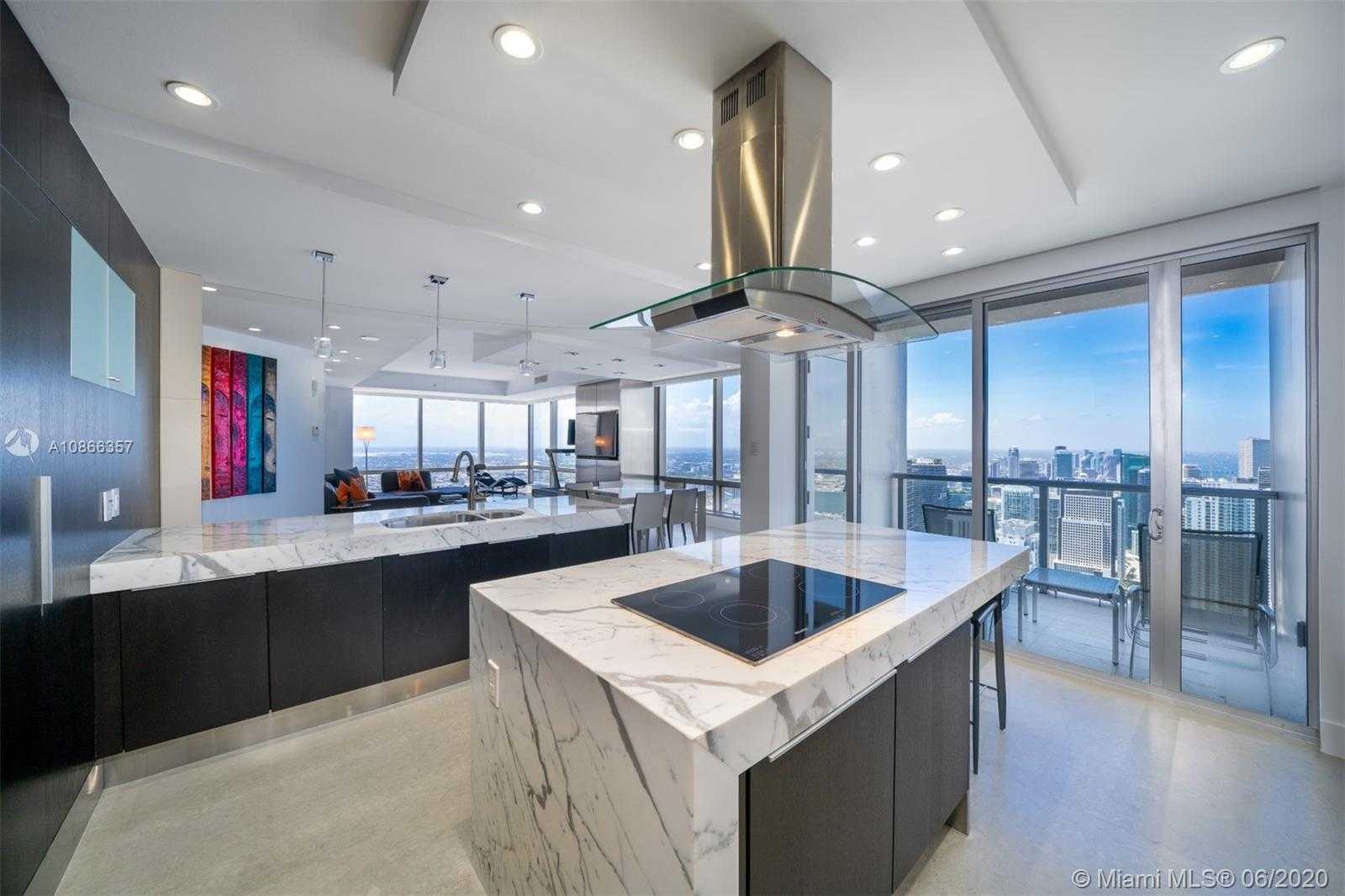 Small Image of 1425 BRICKELL AVE #PH69C, Miami Number 7