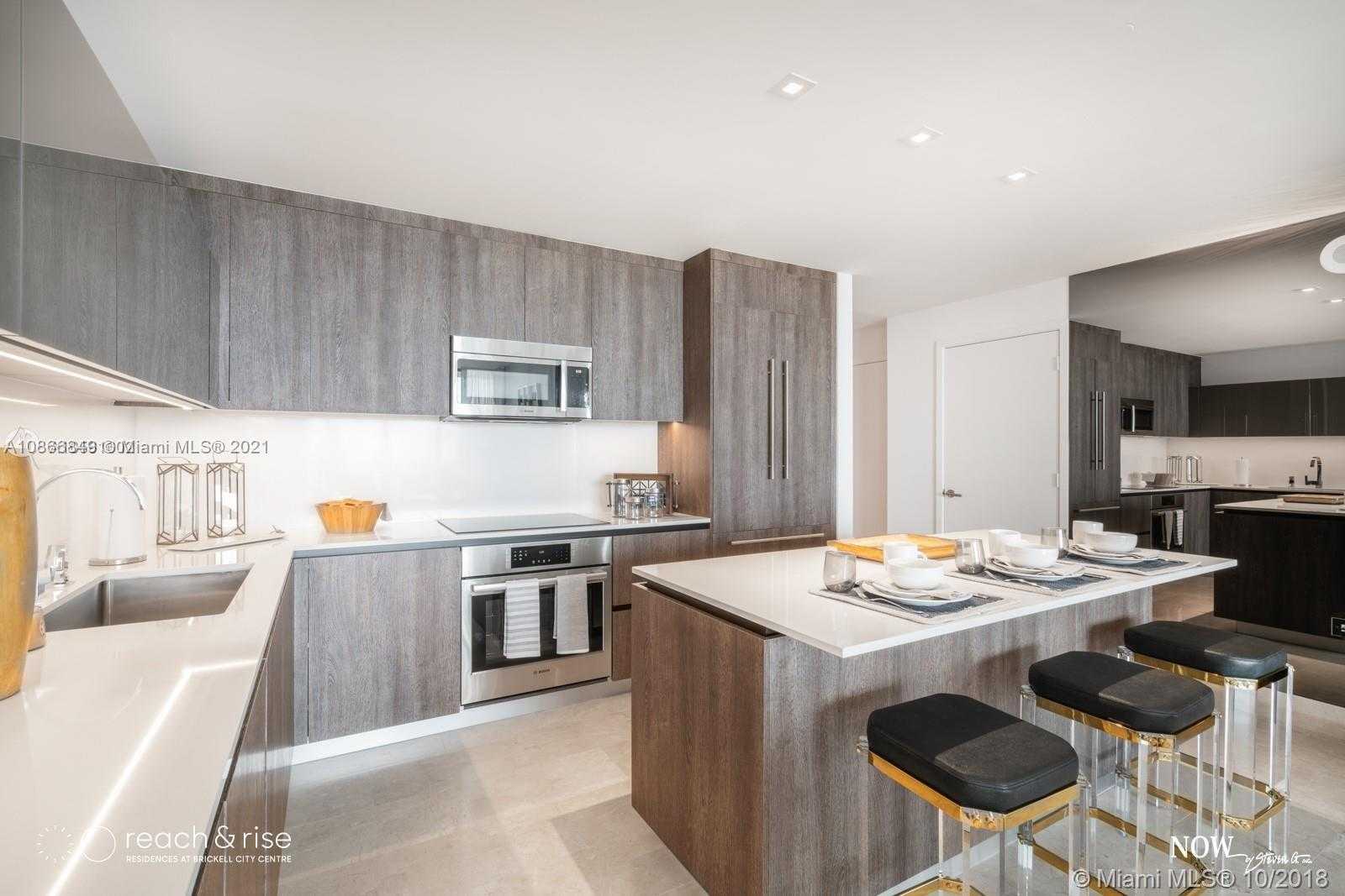 Small Image of 88 SOUTH WEST 7TH ST #1404, Miami Number 9